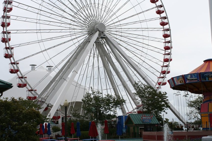 Closed Ferris Wheel