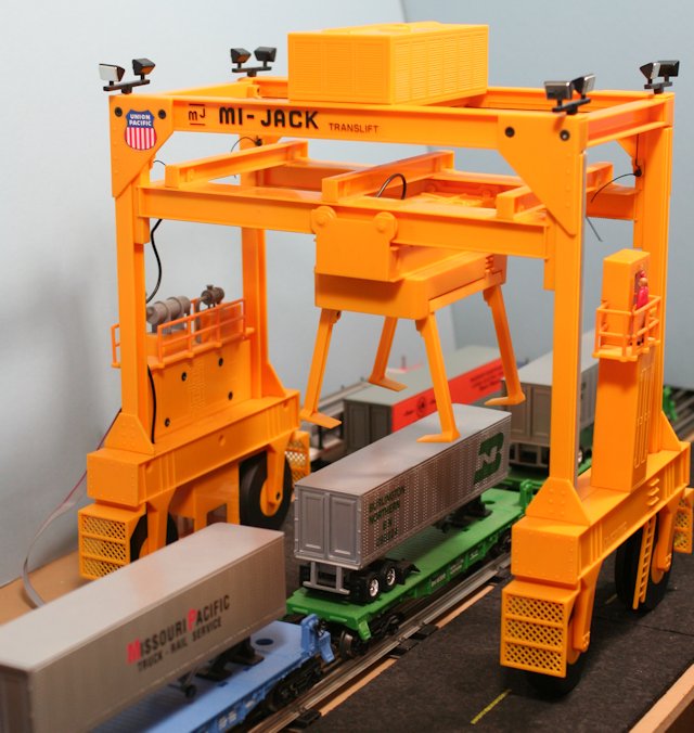 Mi-Jack Intermodal Crane