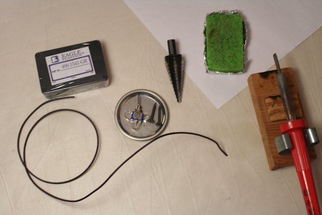 SwBox Tools and Materials